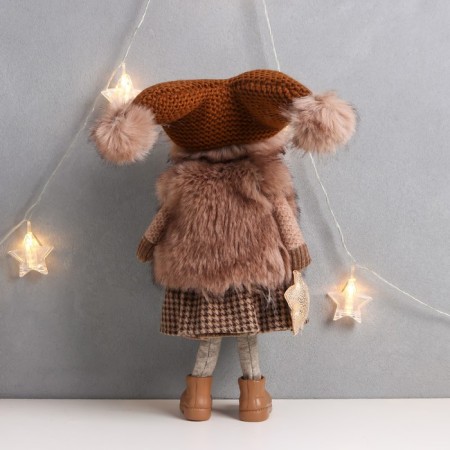 Interior doll "Girl in a brown fur coat and hat with asterisk" 20x11x47 cm-3