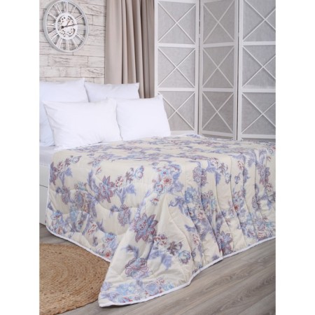 Wallsa blanket, size 172x205 cm.