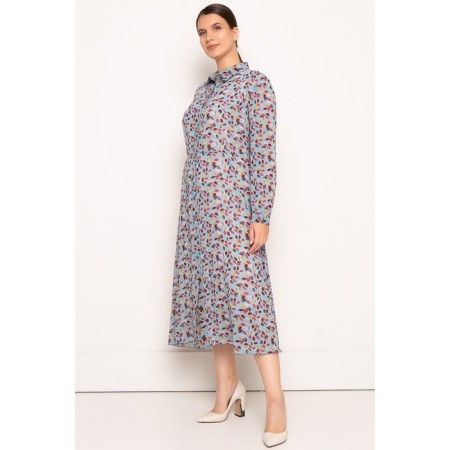 Women's dress, size 60-6