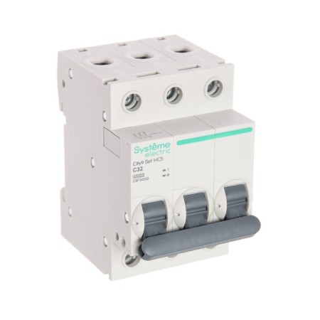 The circuit breaker SE CITY9 SET, C, 32 A, 3P, 4.5 KA, 400 V