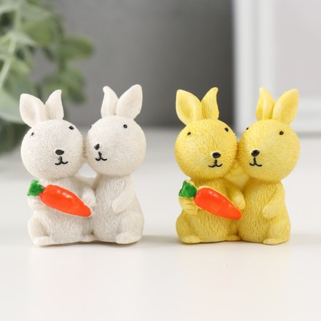 Souvenir Polystone "A couple of rabbits with carrots" mix 2x3.5x5 cm-1