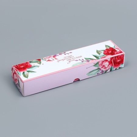 Box for 5 sweets with a shell, with a window "Flower", 21 x 5 x 3.3 cm. Confectionery packaging-1