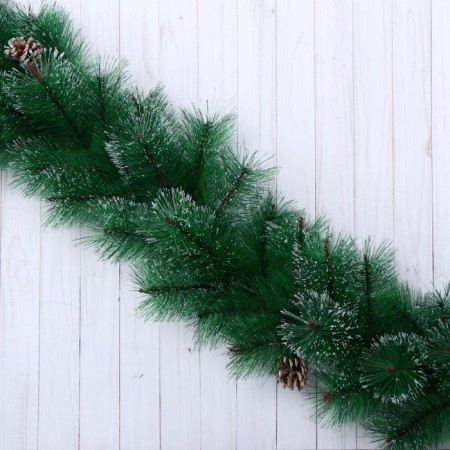 Hero Girlynda "Silver with cones" 270 cm 110 branches