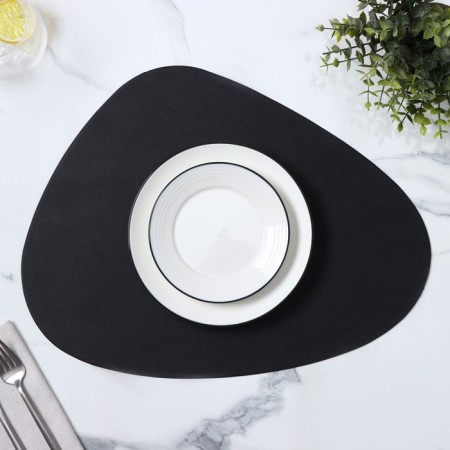 Serving napkin on the TEM table, 45 × 35 cm, black color-3