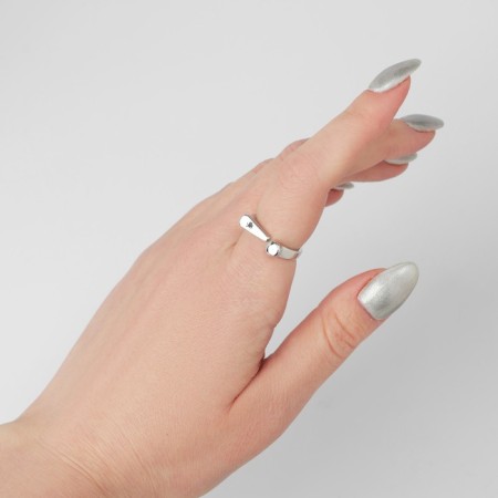 The ring "exclamation mark", the color is silver, dimensionless-1