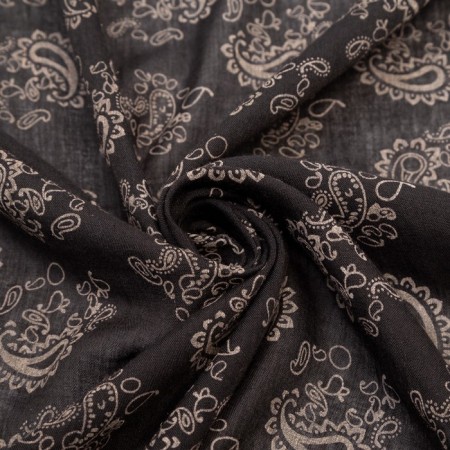 Palantine female, black color, size 70x170 cm-2