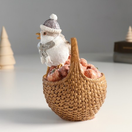 Piglite Polystone "Vorostone" in a scarf and hat, on a basket with apples "11x10.5x15.5 cm-3