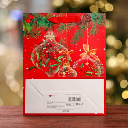 Gift package "New Year's greetings", luxury 26 x 32 x 12 cm-1