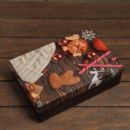 The box is folding, the lid is, "miracles and gifts" 30 x 20 x 9 cm-1