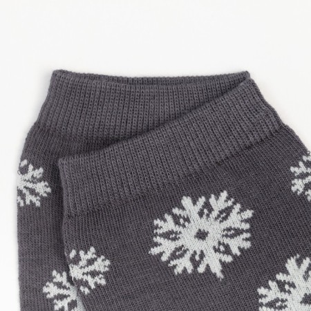 Women's socks "Fox and snowflakes" Color color, size 23-25-2