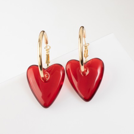 Red in gold-1