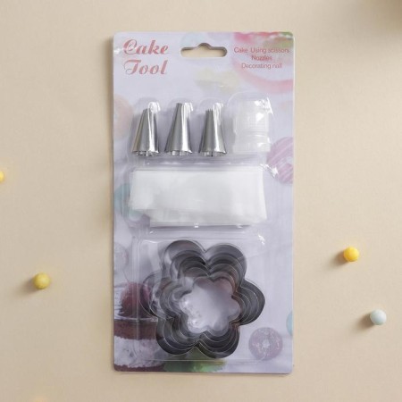 Set of confectionery "Lorien", 10 items: a baking form "Flower" 5 pcs, 3 nozzles, adapter, bag-8