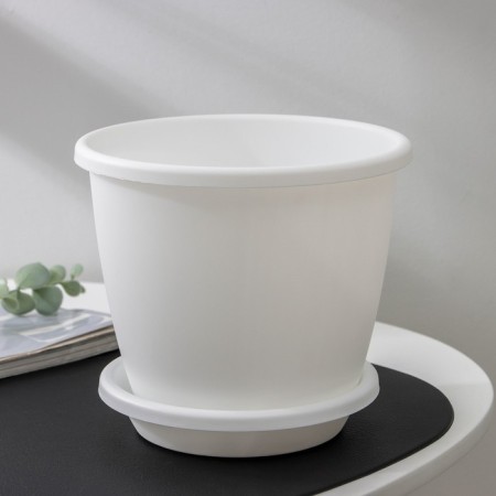 Pot with the pallet "Athena", 2.2 l, the color is white-1