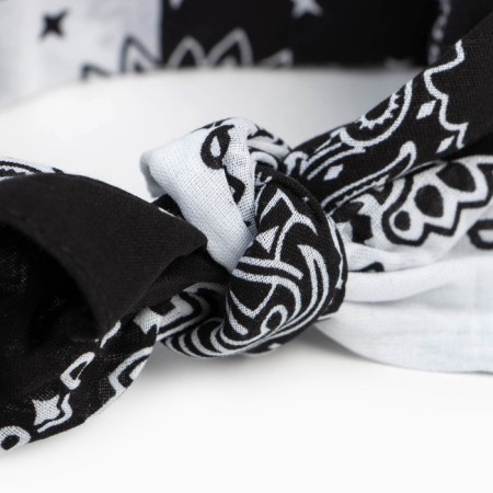 Women's scarf, white/black color, size 53x53-1