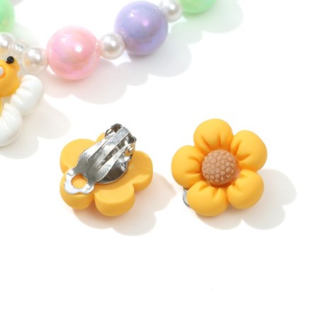 Set of children's “chosen” 4 subjects: clips, beads, bracelet, ring, bee, colored-3