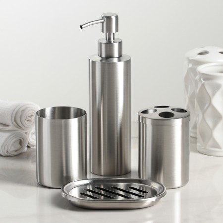 A set of bathroom accessories, 4 items (dispenser, soap dish, 2 glasses)