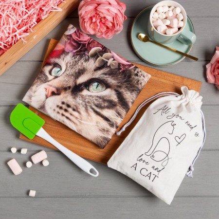Gift Ethel Flower Cat: a towel 40x73 cm, shoulder blade