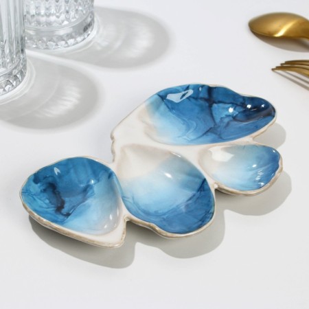Menzhitsa ceramic "sea shell", 12 x 20 cm, white-blue color-1