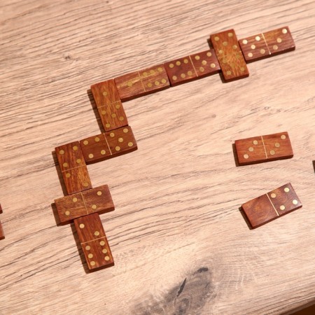 The game is a desktop "Domino" in a casket 17x6x5 cm, a tree shisham-7