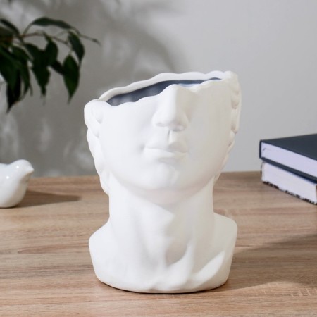 VAZ Keramics "Pimen" H-20 cm, D-15 cm, white