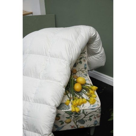 Light blanket, size 140x205 cm, color mix