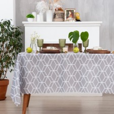 The tablecloth is the Hexagon 145x250 cm, 100% p/e