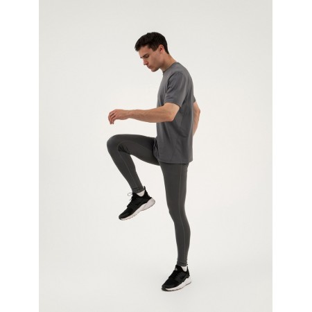 Taits Men's Resport, p. 50, the color is gray, basic-5