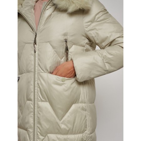 Coat insulated winter female, size 56, the color is light green-6