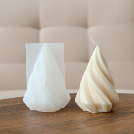 Form Silicone universal "Christmas tree", 10.3 × 7.3 cm