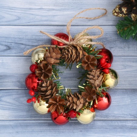 New Year's Wreath D-10 cm "Balls" bumps
