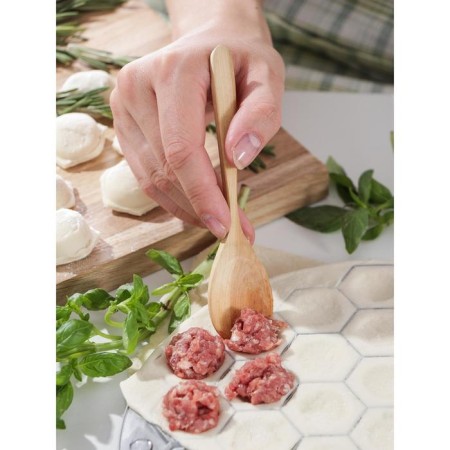 The dumplings are aluminum-11
