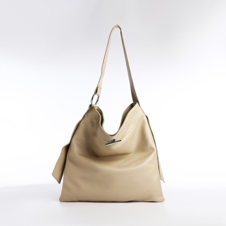 Shoper bag on fasting, beige color