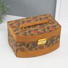 Casket to the leatherette for jewelry 