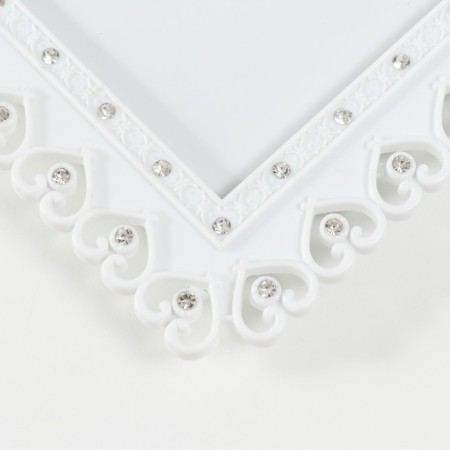 Photo frame plastic 20x25 cm "Frame from hearts" white-2
