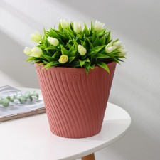 Kashpo for flowers with an insert 