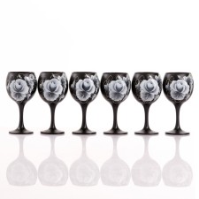 Set of glasses for the wine 