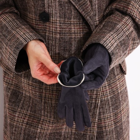 Gloves are female, dimensionless, without insulation, color gray color-5