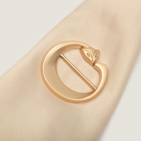 A buckle for a scarf "chanterelle" with a ponytail, color matte gold-3