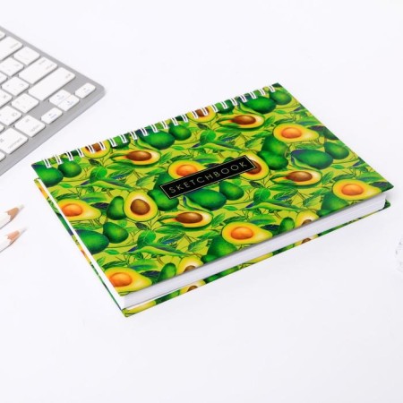 Sketchbook in a solid cover on the crest Aavocado A5, 80 l, 100 g/m-1