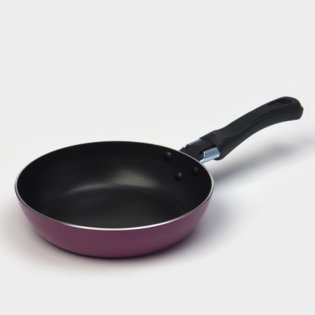 COLIBRI pan, D = 16 cm, plastic handle, anti -stick coating, pink color