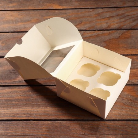 Packaging for 4 mini-driving white with a window, 13 x 13 x 8 cm-2