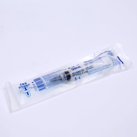Syringe 5.0 ml China 3-component with a 22G beaging needle-2