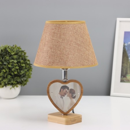 A desktop lamp with a photo frame 9.5x8.5cm (acrylic on magnets) 20x20x35cm
