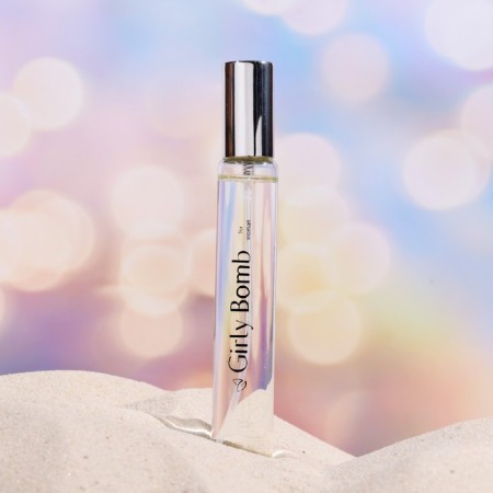 Gift set of Girly Bomb, pendant+perfumery water, 33 ml-1
