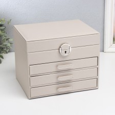 Casket to the leatherette for jewelry 