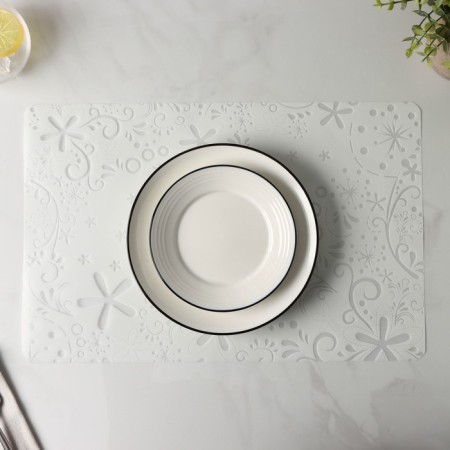Serving napkin on the table "Flower patterns", 42 × 28 cm, white color-1