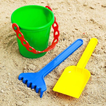 Sanding set: bucket, scapula, robbery