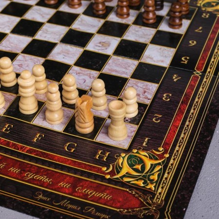 Wine set: a soda knife with a corkscrew, a drip, a foil knife and a plug for wine with chess "Golden Man".-10