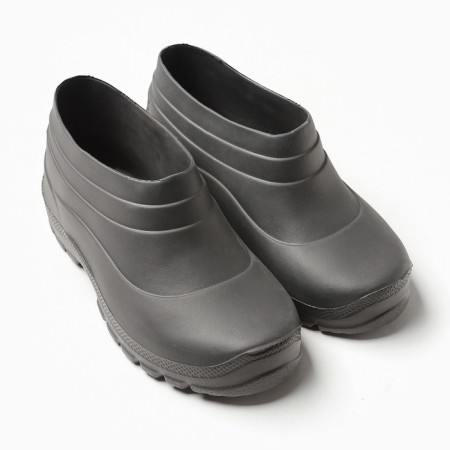 Galoshi female size 37, gray color