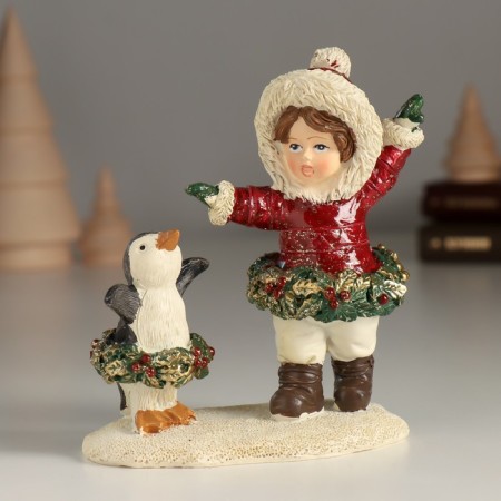 Polystone souvenir "Baby with a penguin - Dancing" 10.5x5x12 cm